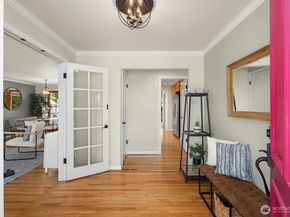 216 SW 192nd Street, Normandy Park WA 98166