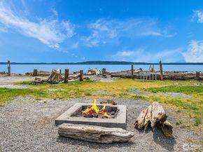 216 SW 192nd Street, Normandy Park WA 98166