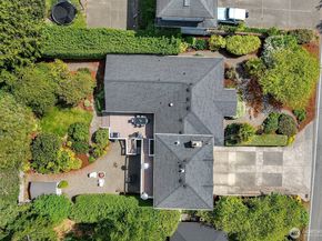 216 SW 192nd Street, Normandy Park WA 98166