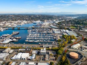3406 W Government Way 7, Seattle WA 98199