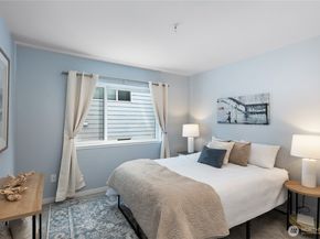 524 6th Avenue W 210, Seattle WA 98119