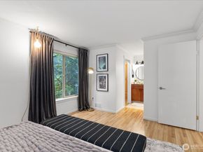 8130 145th Court NE 8A, Redmond WA 98052