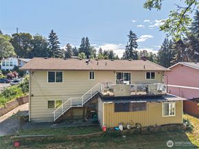 2521 Talbot Crest Drive S, Renton WA 98055