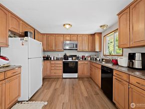 2521 Talbot Crest Drive S, Renton WA 98055