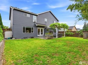 3923 221st Street SE, Bothell WA 98021
