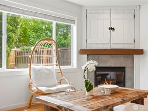 3923 221st Street SE, Bothell WA 98021