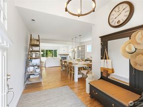 3923 221st Street SE, Bothell WA 98021