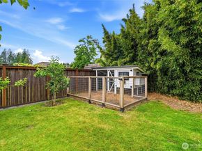 3923 221st Street SE, Bothell WA 98021