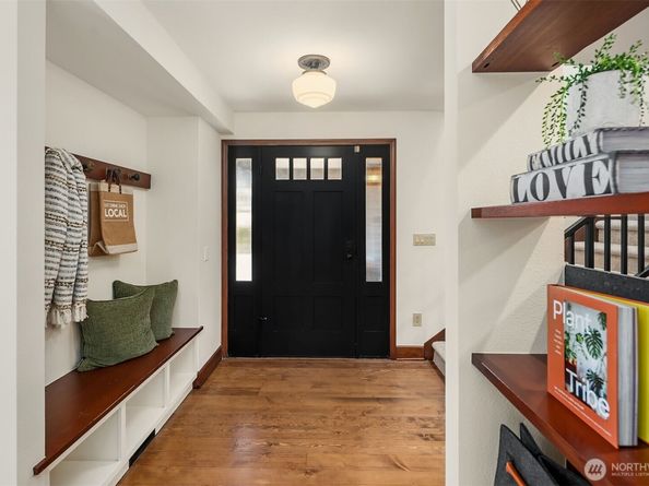 3050 126th Avenue NE, Bellevue WA 98005
