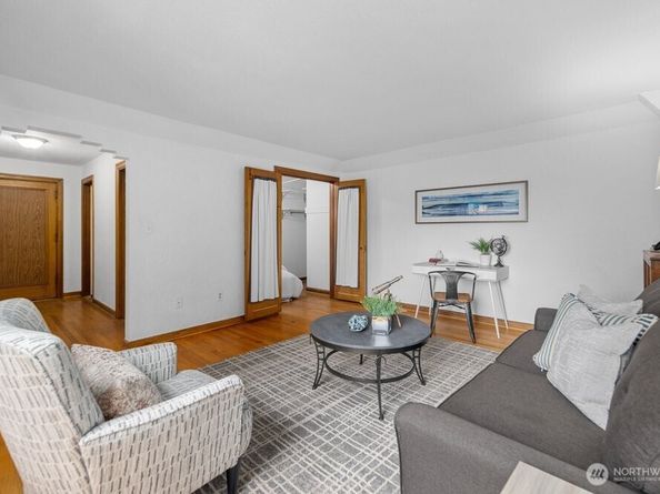 519 W Roy Street 413, Seattle WA 98119