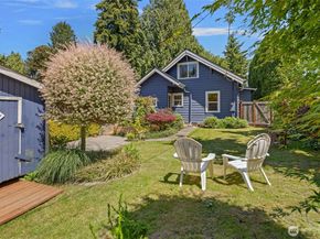 7729 12th Avenue SW, Seattle WA 98106