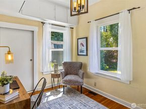 7729 12th Avenue SW, Seattle WA 98106