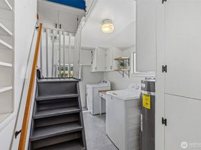 7729 12th Avenue SW, Seattle WA 98106