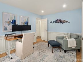 21728 NE 81st Street, Redmond WA 98053