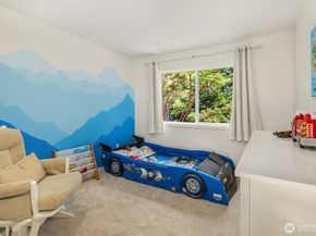 21728 NE 81st Street, Redmond WA 98053