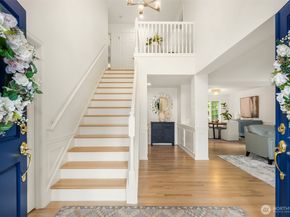21728 NE 81st Street, Redmond WA 98053