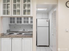 14605 34th Street NE h19, Bellevue WA 98007