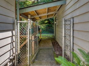 3827 212Th Street SW, Lynnwood WA 98036