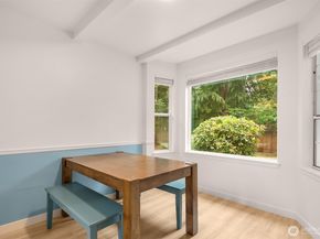 18913 136th Avenue NE, Woodinville WA 98072