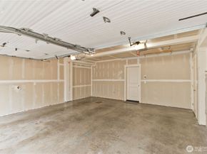 1843 NE Kenyon Court, Issaquah WA 98029