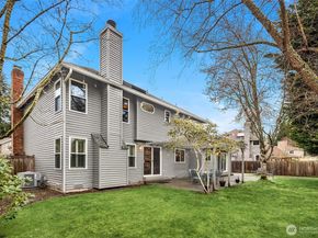2122 221st Place NE, Sammamish WA 98074