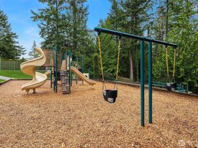 2122 221st Place NE, Sammamish WA 98074