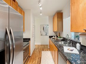 2760 76th Avenue SE 407, Mercer Island WA 98040