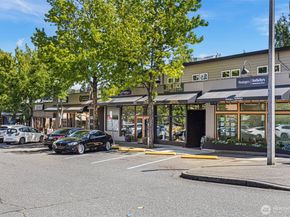 2760 76th Avenue SE 407, Mercer Island WA 98040