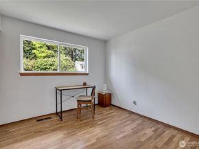10510 SE 233rd Place, Kent WA 98031