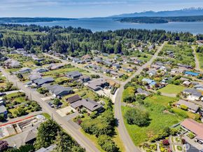 37709 Olympic View Rd NE, Hansville WA 98340