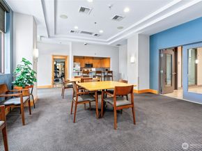 1100 106th Avenue NE 609, Bellevue WA 98004