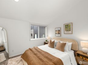 2432 Dexter Avenue N 300, Seattle WA 98109