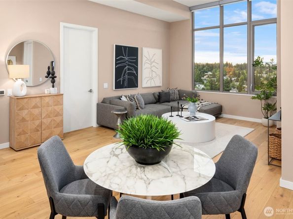 10232 NE 10th Street 1602, Bellevue WA 98004