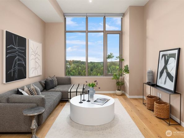 10232 NE 10th Street 1602, Bellevue WA 98004