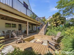614 35th Avenue, Seattle WA 98122