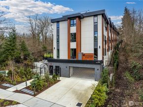 290 118th Avenue SE, Bellevue WA 98005