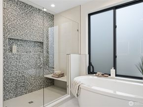 290 118th Avenue SE, Bellevue WA 98005