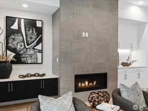 290 118th Avenue SE, Bellevue WA 98005
