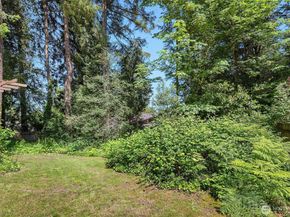 8108 138th Avenue NE, Redmond WA 98052