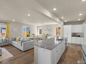 930 Timberline Avenue, Bremerton WA 98312