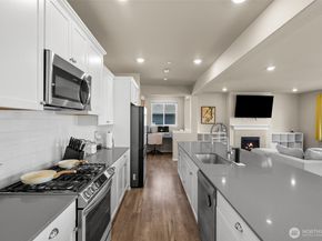 930 Timberline Avenue, Bremerton WA 98312