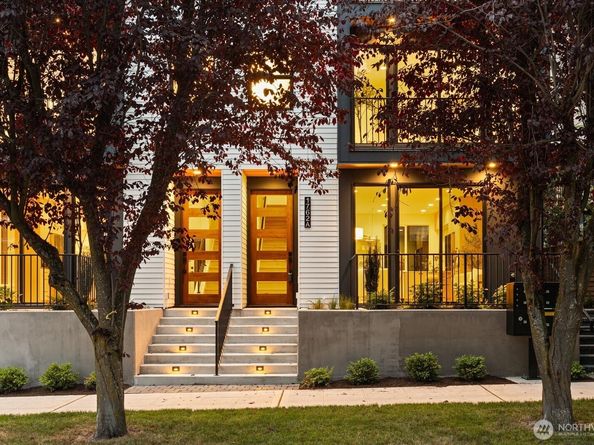 1762 NW 60th Street B, Seattle WA 98107