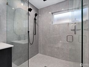 1762 NW 60th Street B, Seattle WA 98107