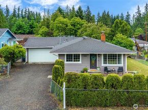 1030 118th Place SE, Everett WA 98208