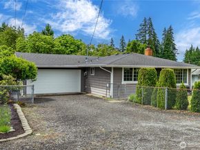 1030 118th Place SE, Everett WA 98208