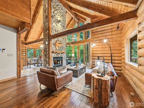 22005 SE 28th Street, Sammamish WA 98075