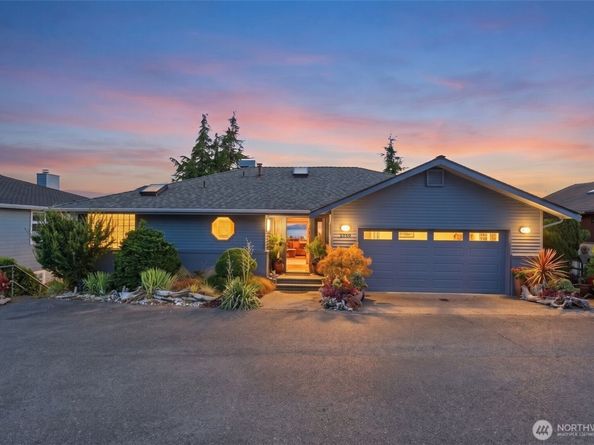 1010 1st Lane, Mukilteo WA 98275