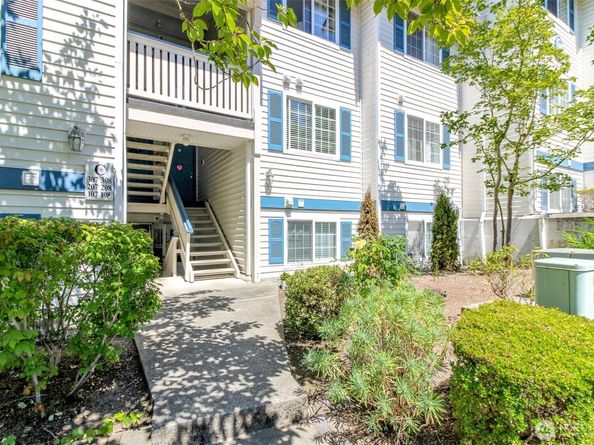 949 Aberdeen Avenue NE C107, Renton WA 98056
