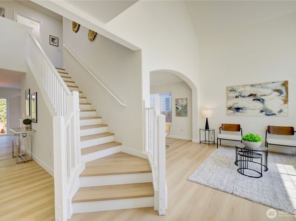 5128 NE 11th Street, Renton WA 98059
