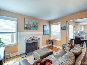 8451 35th Avenue SW, Seattle WA 98126